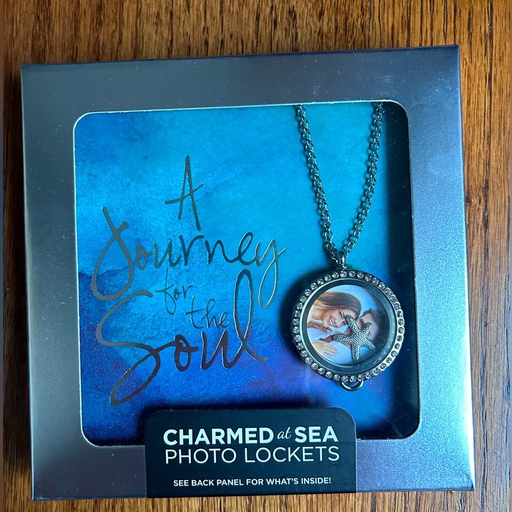 NEW Photo Locket